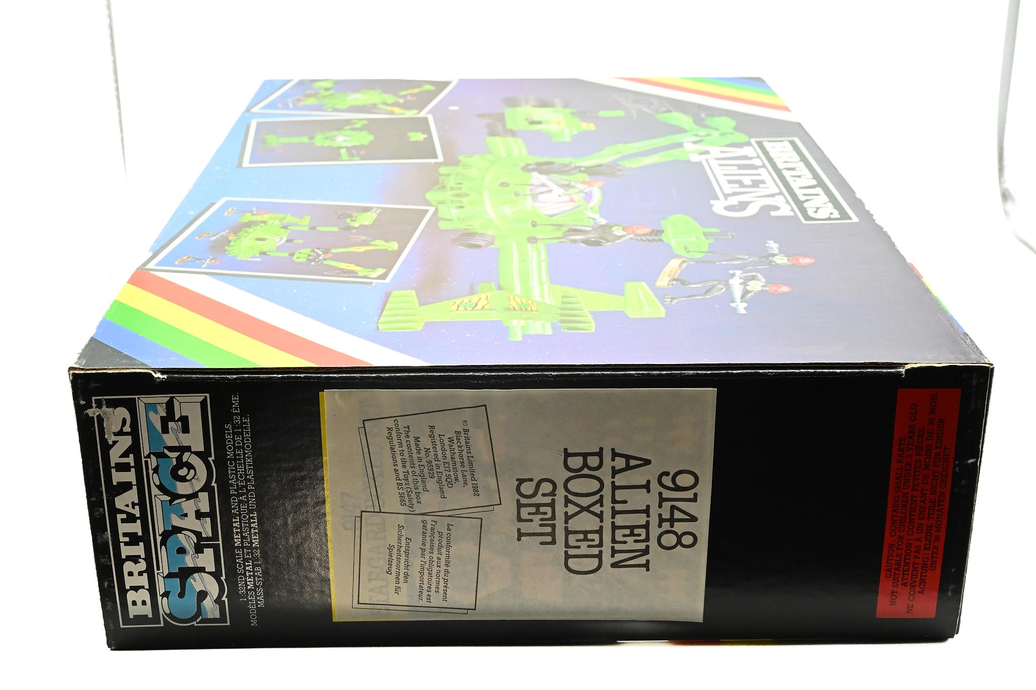 Britains+Nbr+9148+Aliens+Boxed+Set+NIB+from+Space+Series picture 4