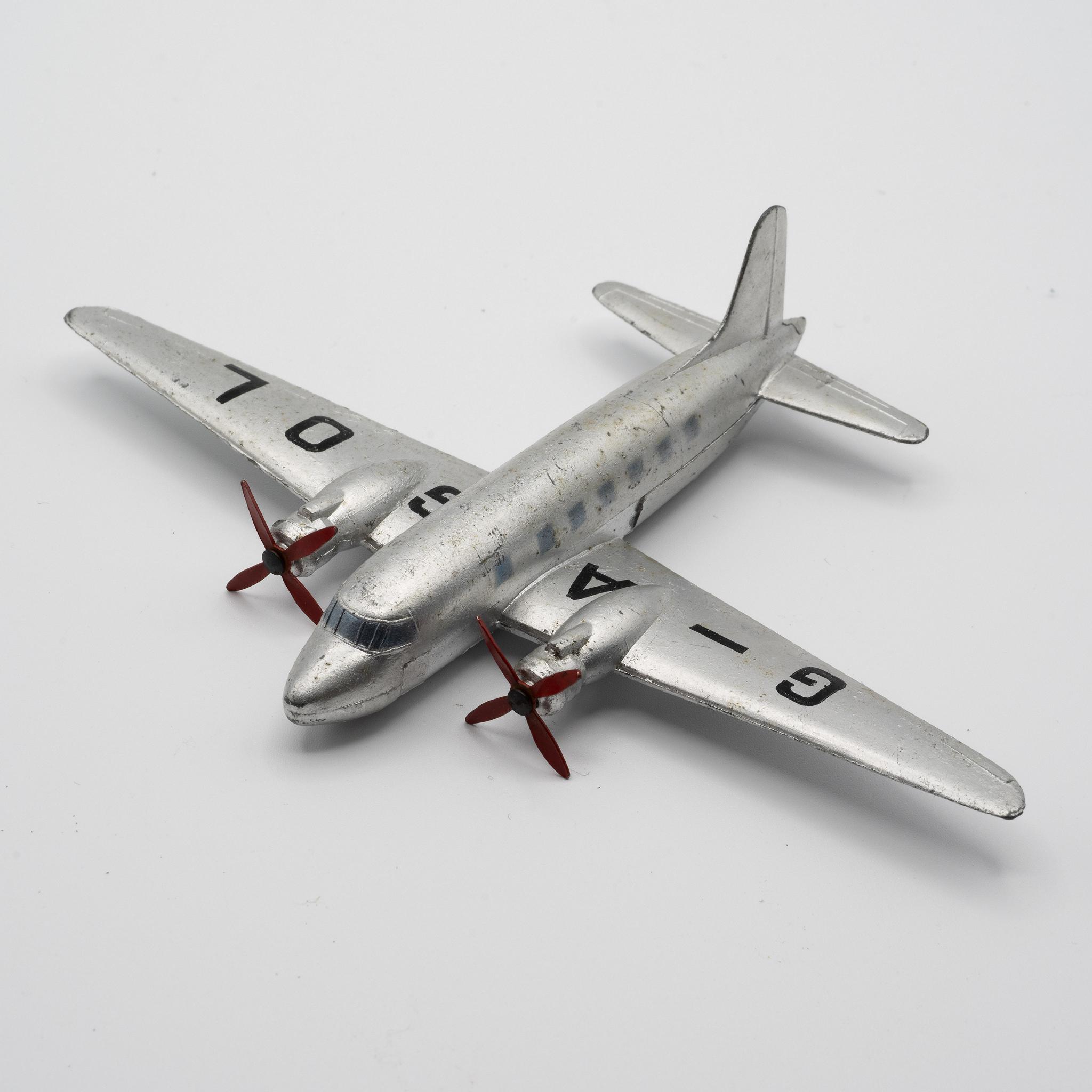 Dinky+Toys+70c+705+Viking+Airliner picture 1