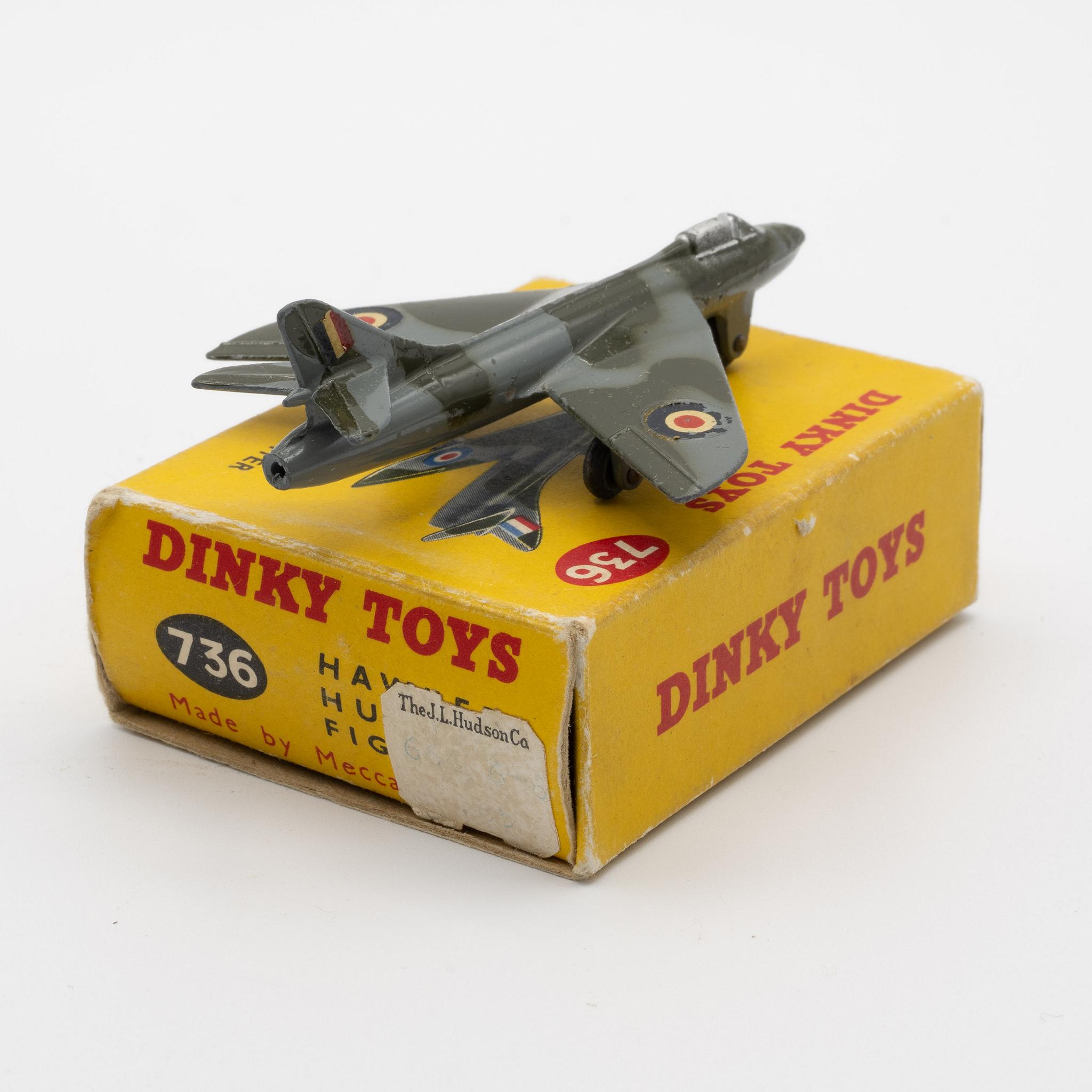 Dinky+736+Hawker+Hunter+Fighter+Plane+with+Box picture 3