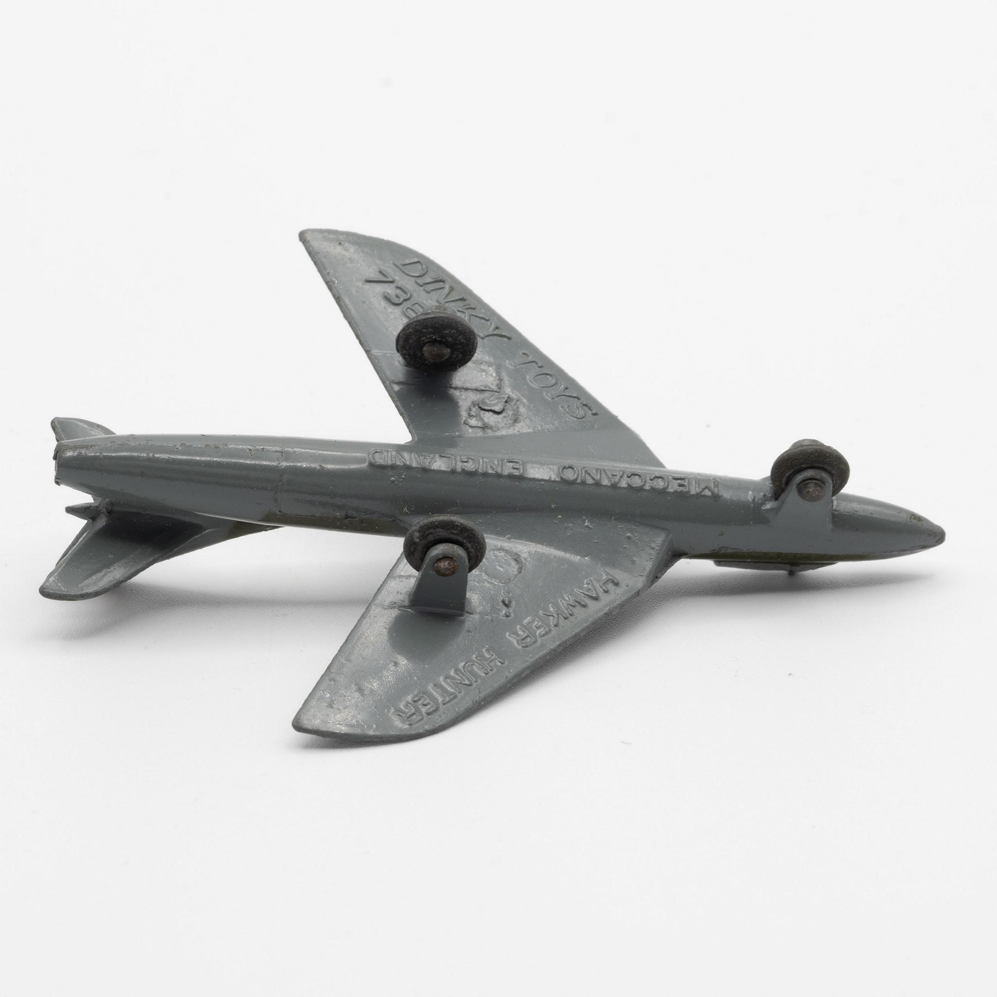 Dinky+736+Hawker+Hunter+Fighter+Plane+with+Box picture 5