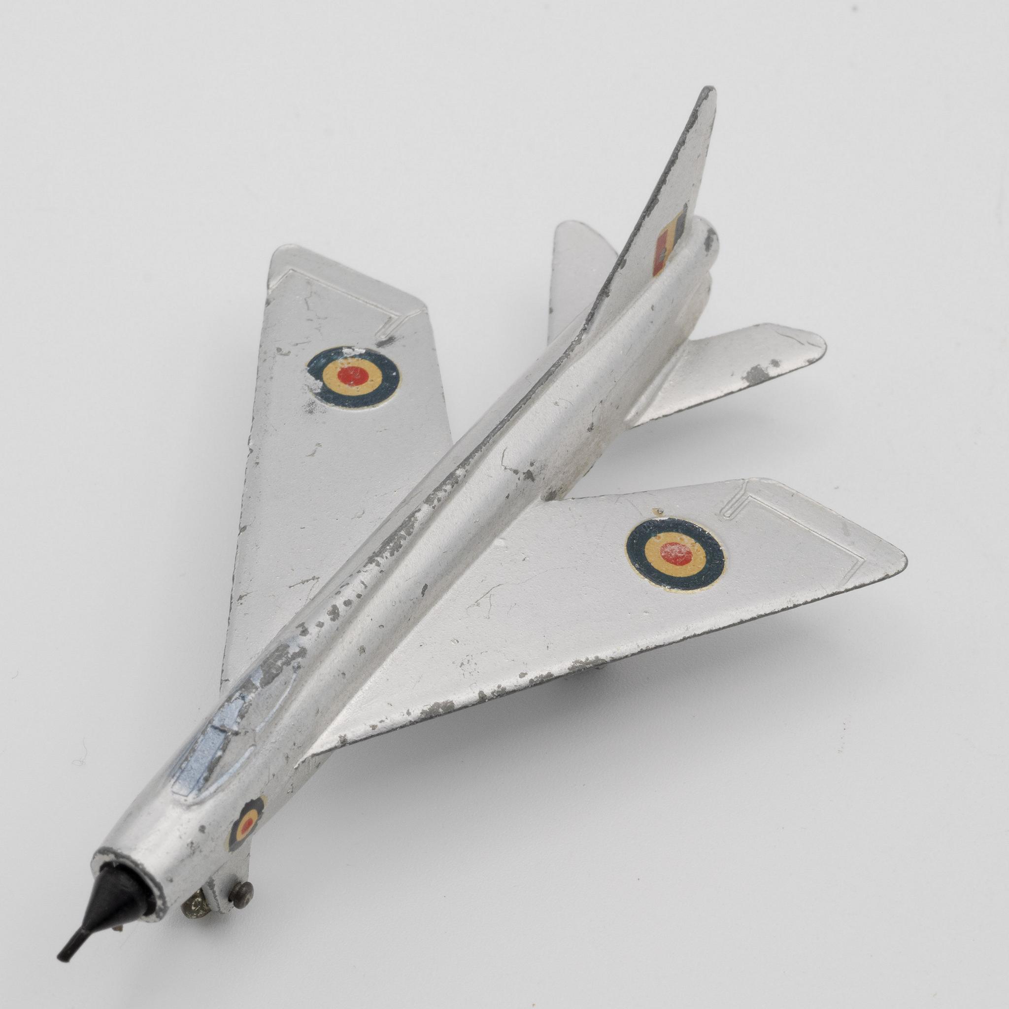 Dinky+Toys+P.1B+Lightning+Jet+Fighter picture 3