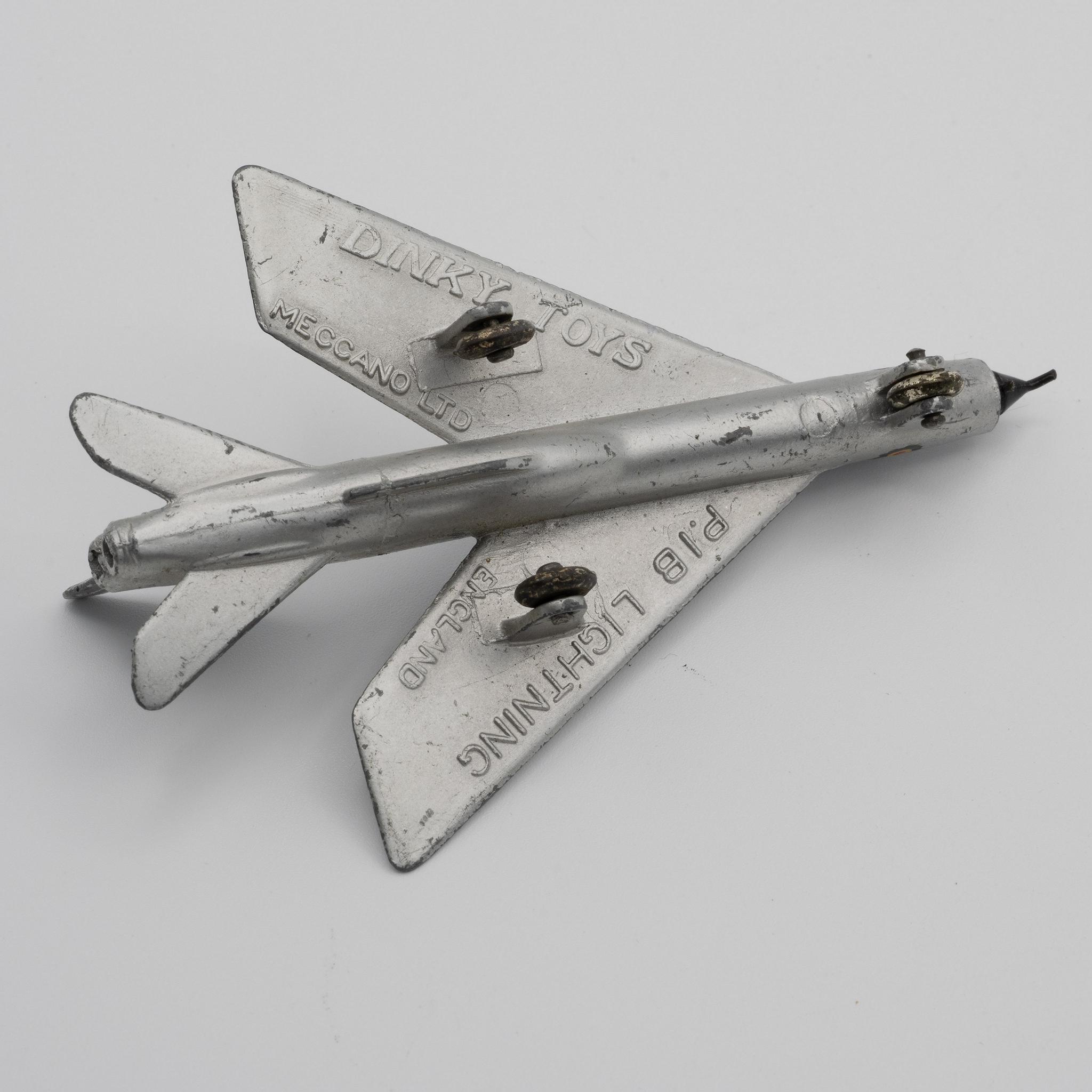 Dinky+Toys+P.1B+Lightning+Jet+Fighter picture 4