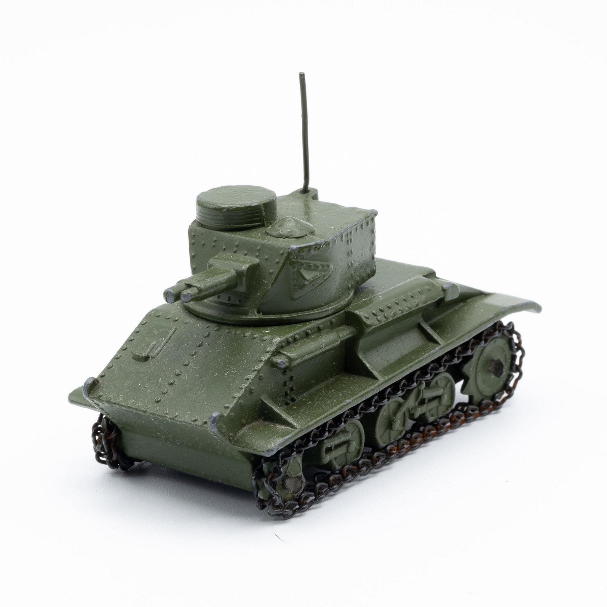 Vintage+Dinky+Toys+152a+Light+Tank+1946-50+NM picture 2