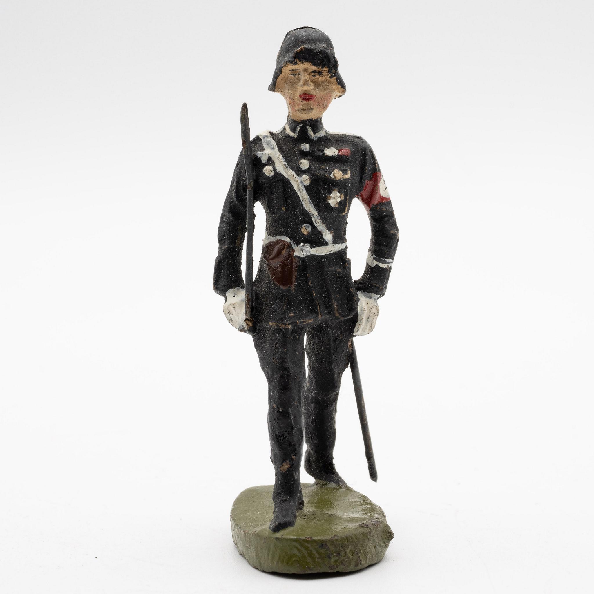 Elastolin+WWII+Nazi+Soldier picture 1