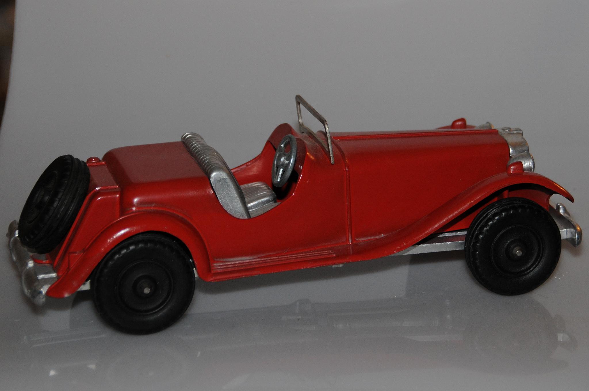 Hubley+Diecast+MG+Sports+Roadster+Superb+Condition picture 4