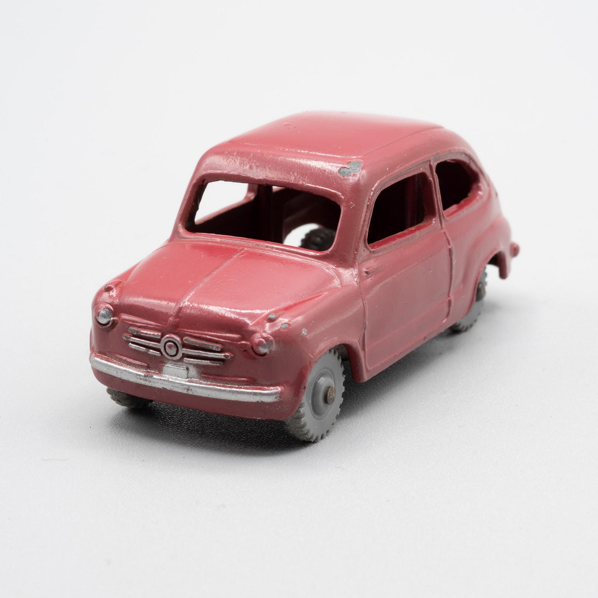 Vintage+Dinky+Toys+Fiat+600+183 picture 2