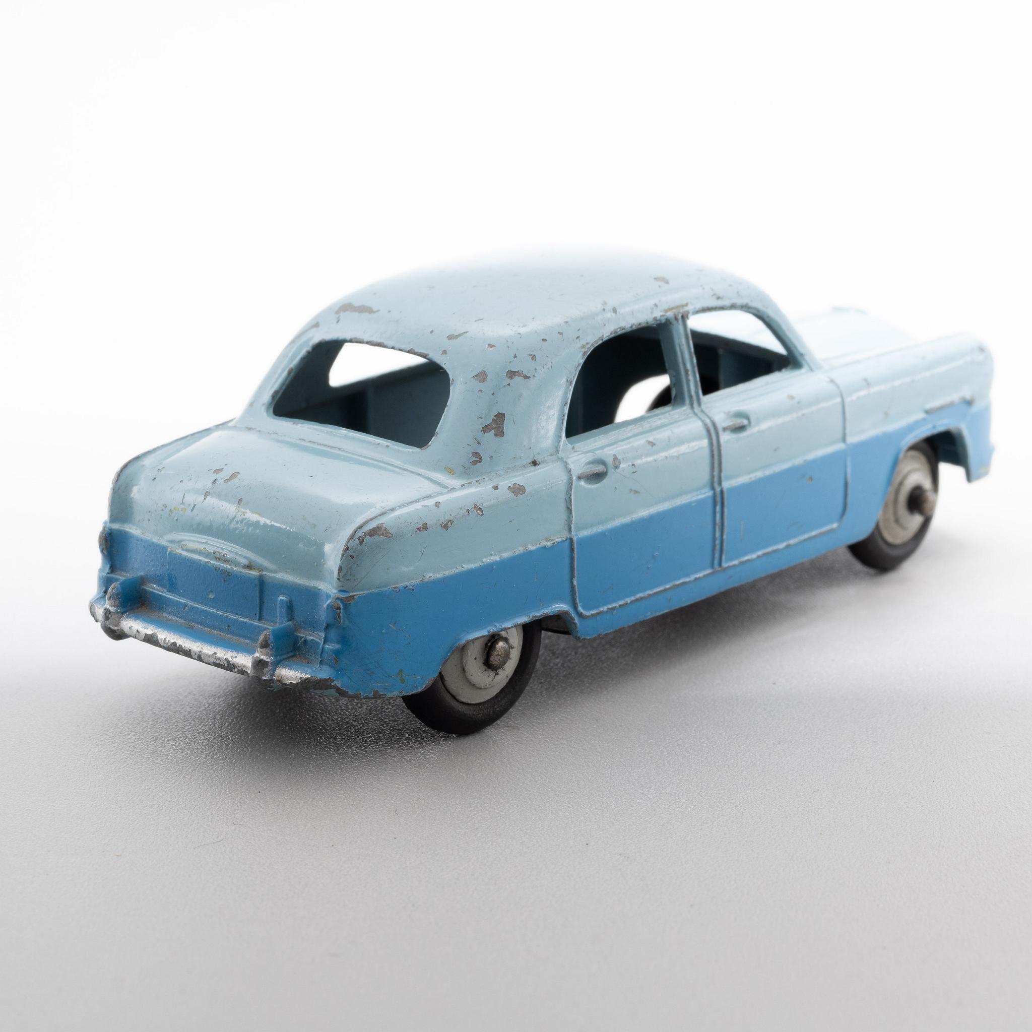 Dinky+Toys+Ford+Zephyr+Nbr+162%2C+1956-1960 picture 3