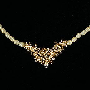 Avon Golden Bouquet Faux Pearl Necklace
