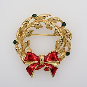 Christmas Wreath Pin