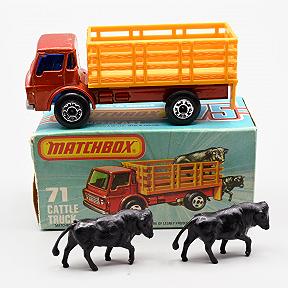 Matchbox 71 Cattle Truck Superfast MIB
