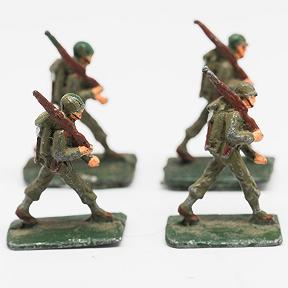 SAE Four Riflemen Striding Lead Toy Soldiers  30mm