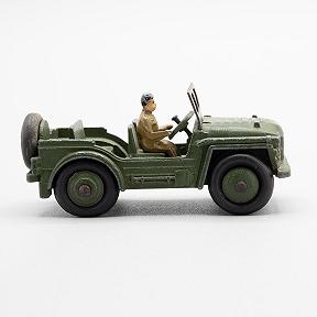 Dinky Toys Military Austin Champ 674