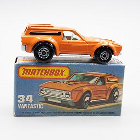 Matchbox Superfast 34B Vantastic Orange with White Base MIB