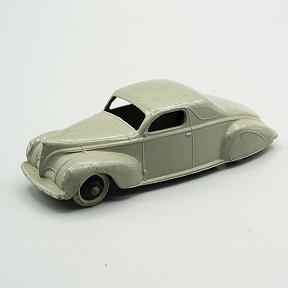 Dinky Toys 39c Lincoln Zephyr Coupe, Gray, 1939-1941