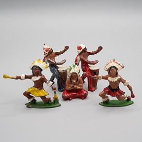 Group of Cherilea Indians with Tom Toms and Maracas Vintage Lead Figure 