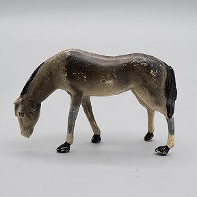 Feeding Horse Vintage Lead Figure Made in France