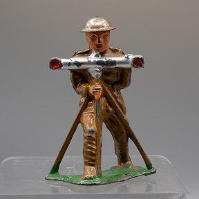 Barclay Soldier with Range Finder Military Dimestore Figure