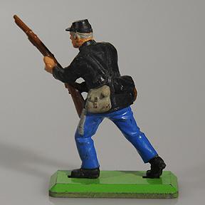 Britains  Deetail Civil War Union Rifleman Advancing