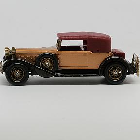 Matchbox Yesteryear  Y15-2 1930 Packard Victoria